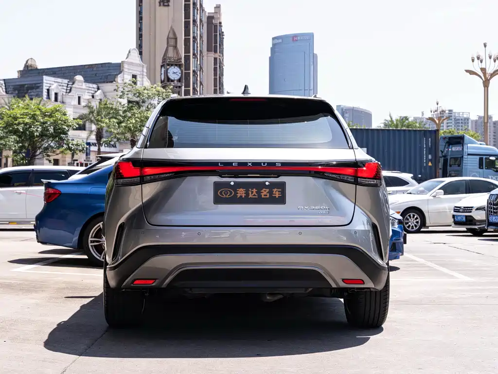 Lexus RX — миниатюра 5
