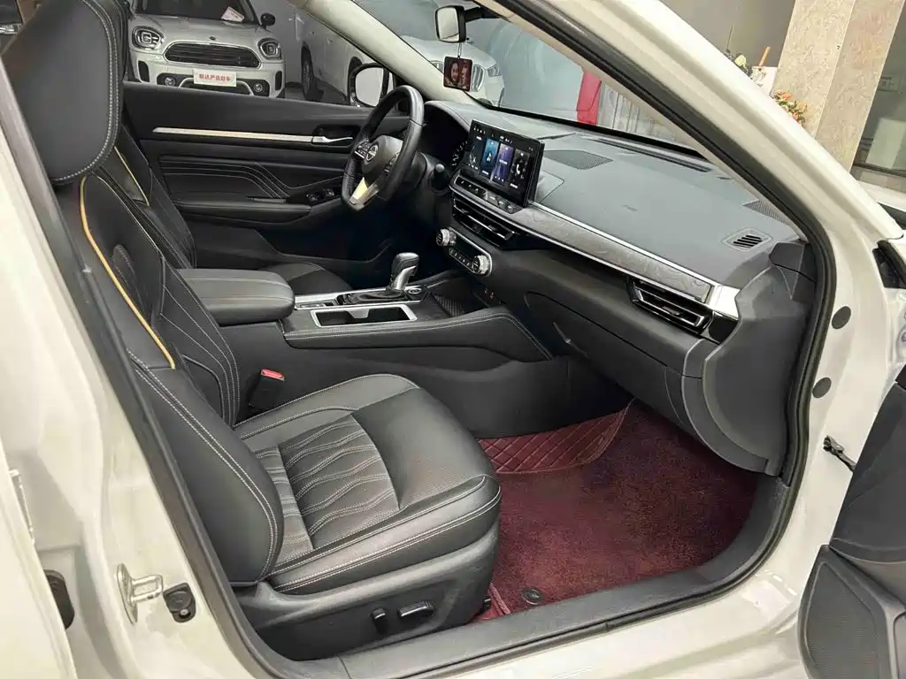 Nissan Teana — миниатюра 18