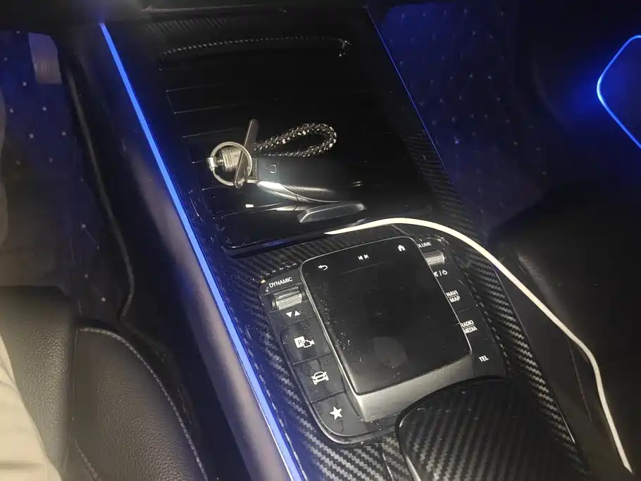 Mercedes-Benz GLA — миниатюра 16