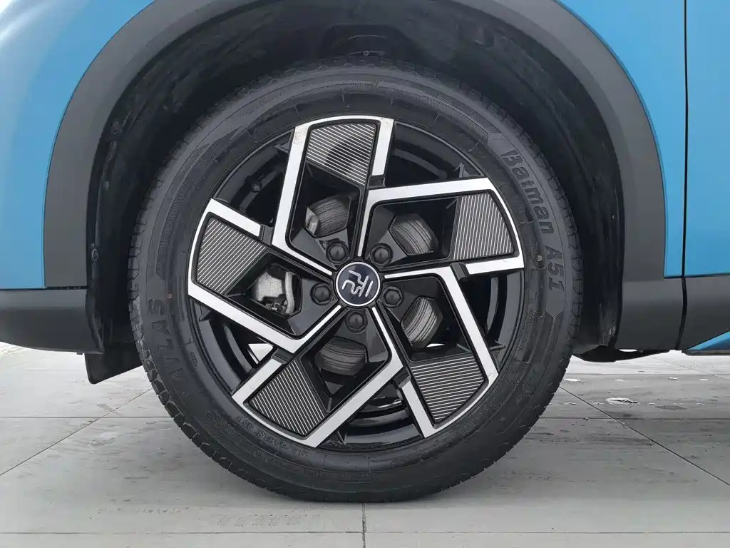 BYD Yuan Plus — миниатюра 17