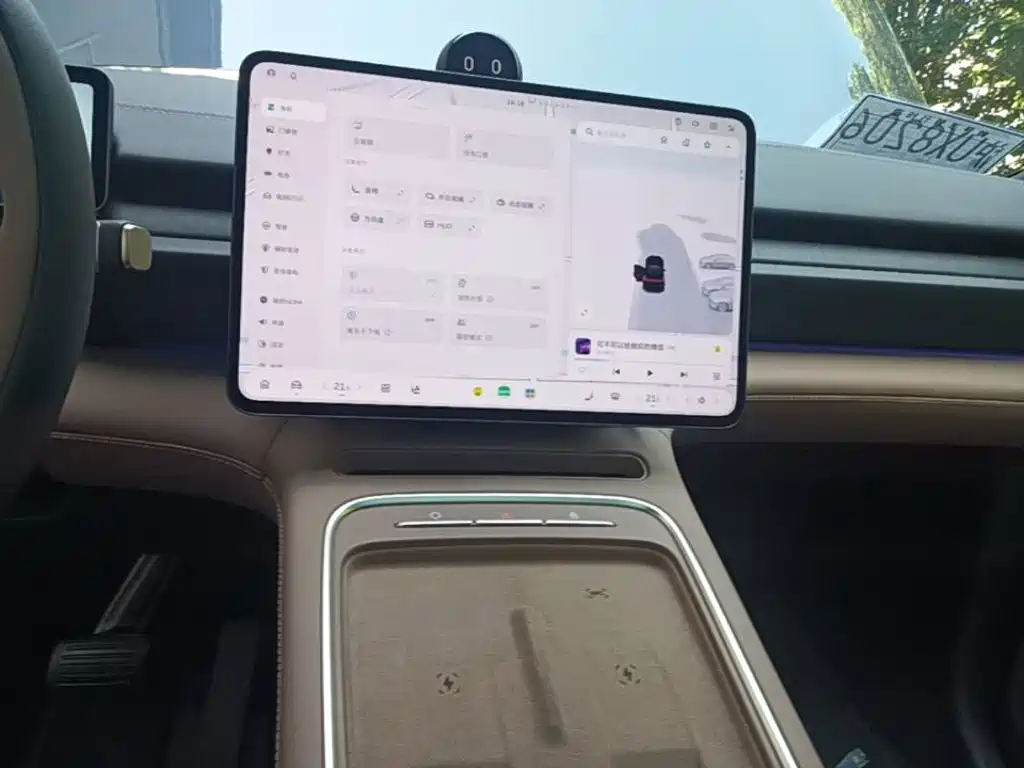 NIO ES6 — миниатюра 9