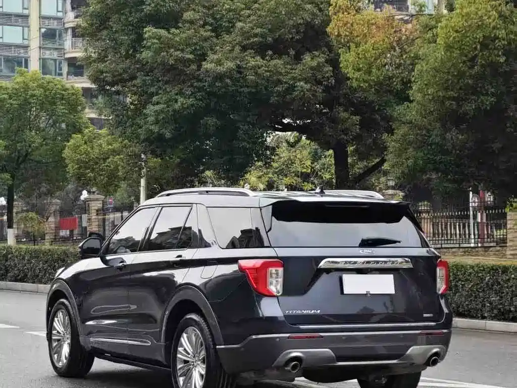 Ford Explorer — миниатюра 11