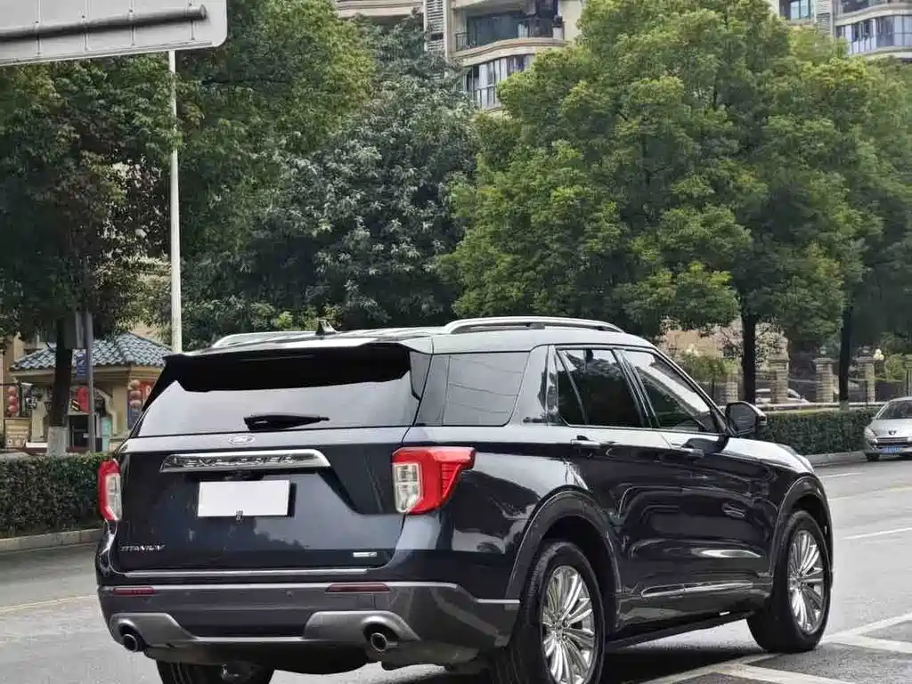 Ford Explorer — миниатюра 14