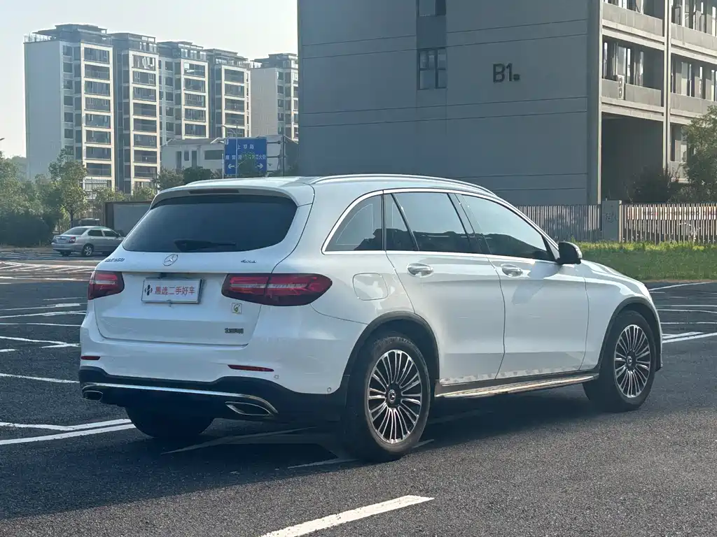 Mercedes-Benz GLC — миниатюра 6