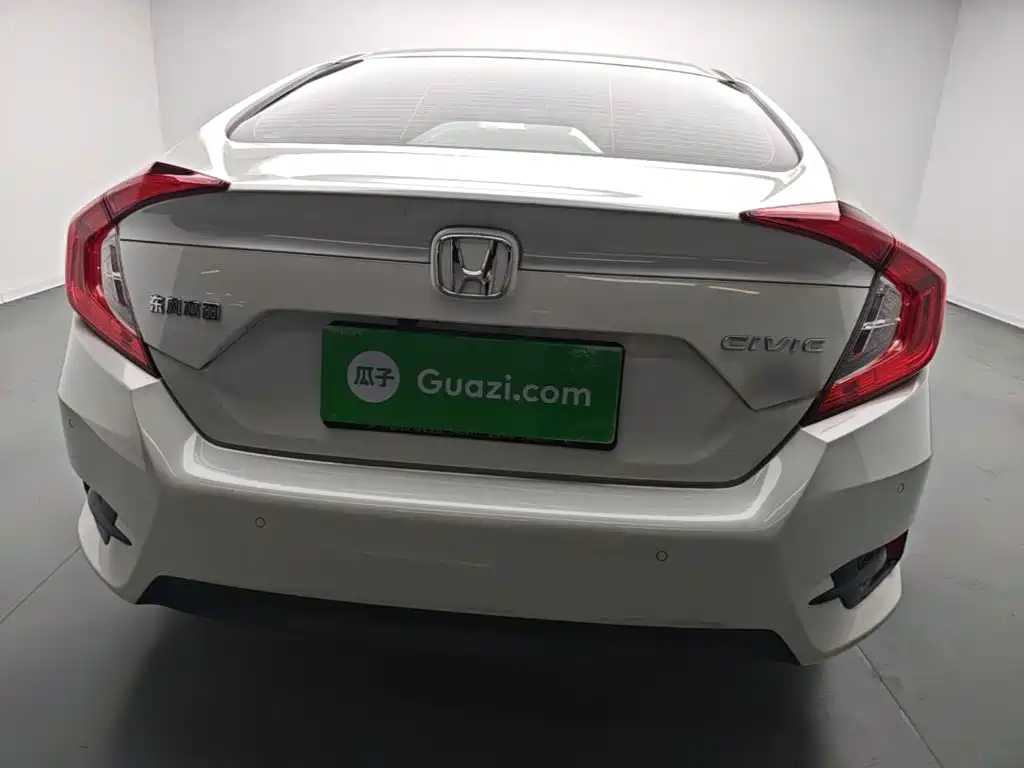 Honda Civic — миниатюра 6