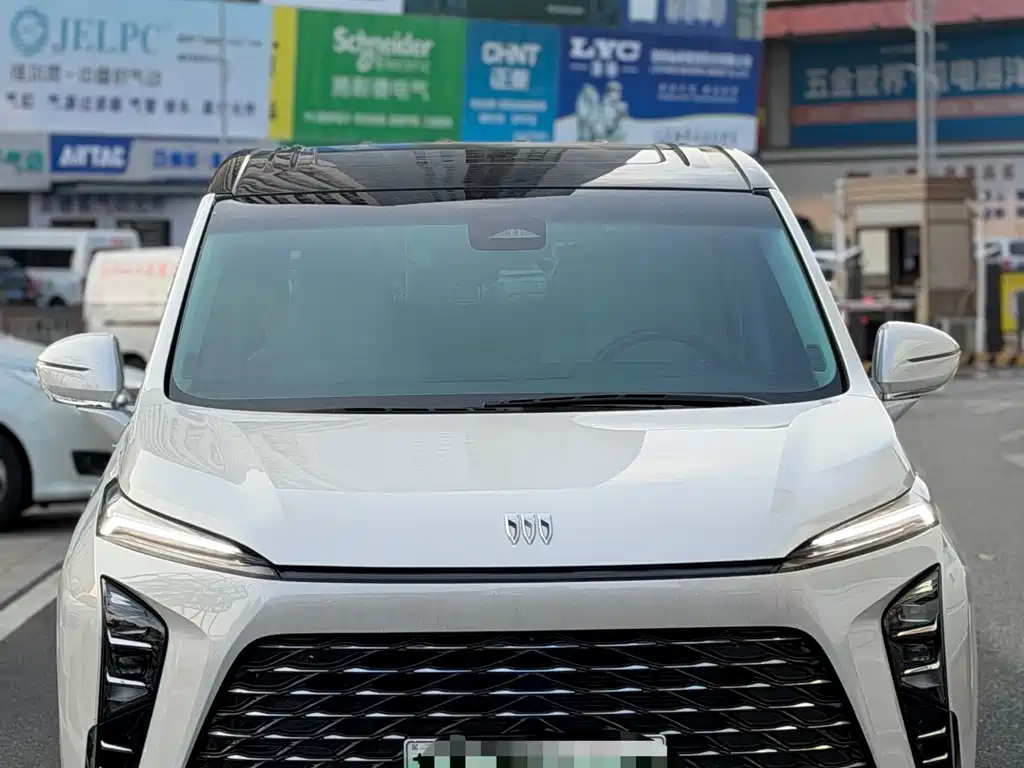 Buick GL8 Hybrid — миниатюра 2