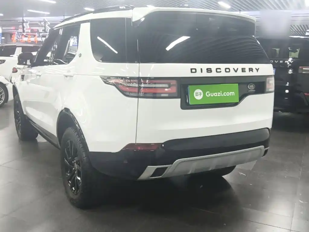 Land Rover Discovery 2020 3.0 SC V6 30