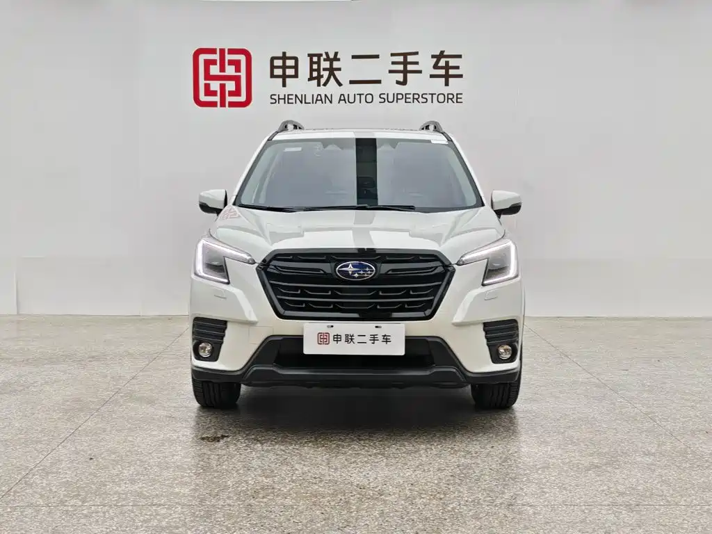 Subaru Forester 2024 2.5i AWD Luxury EyeSight