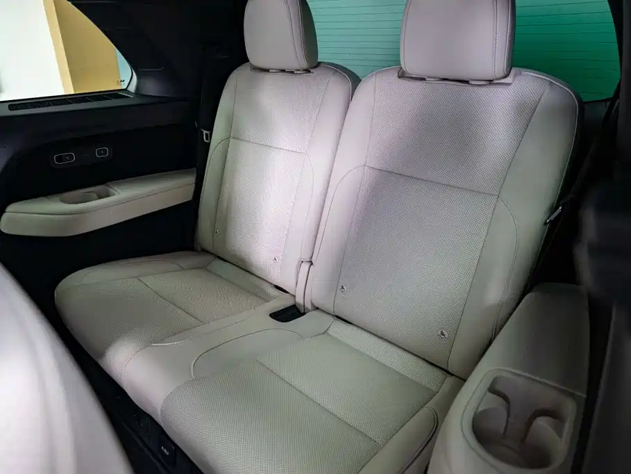 Li Auto Li L8 — миниатюра 10