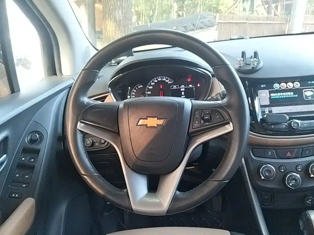 Chevrolet Trax — миниатюра 11