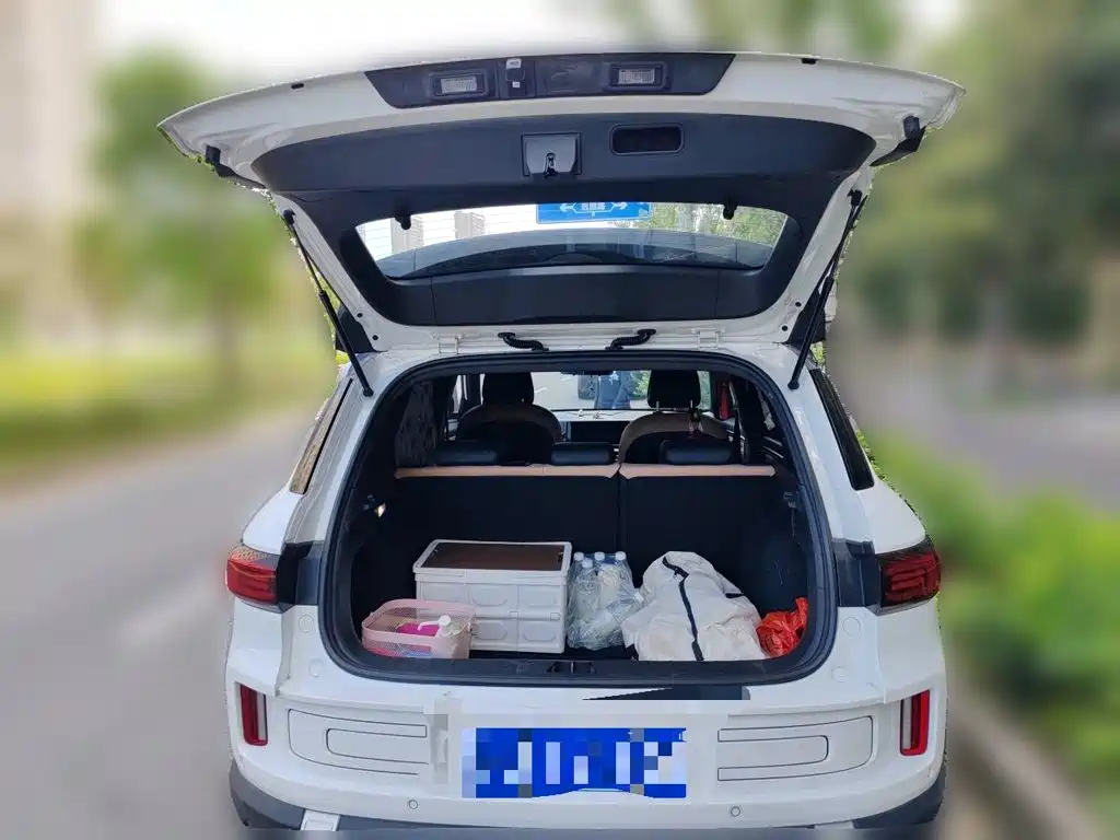 Geely Icon — миниатюра 10