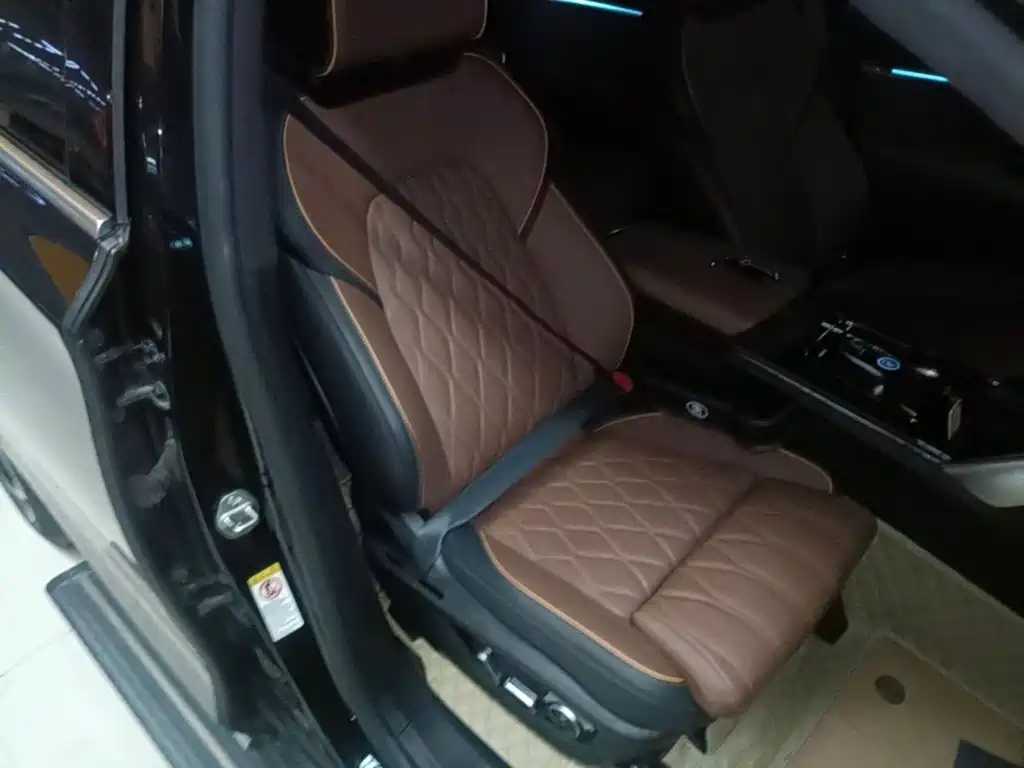 BYD Tang New Energy — миниатюра 25