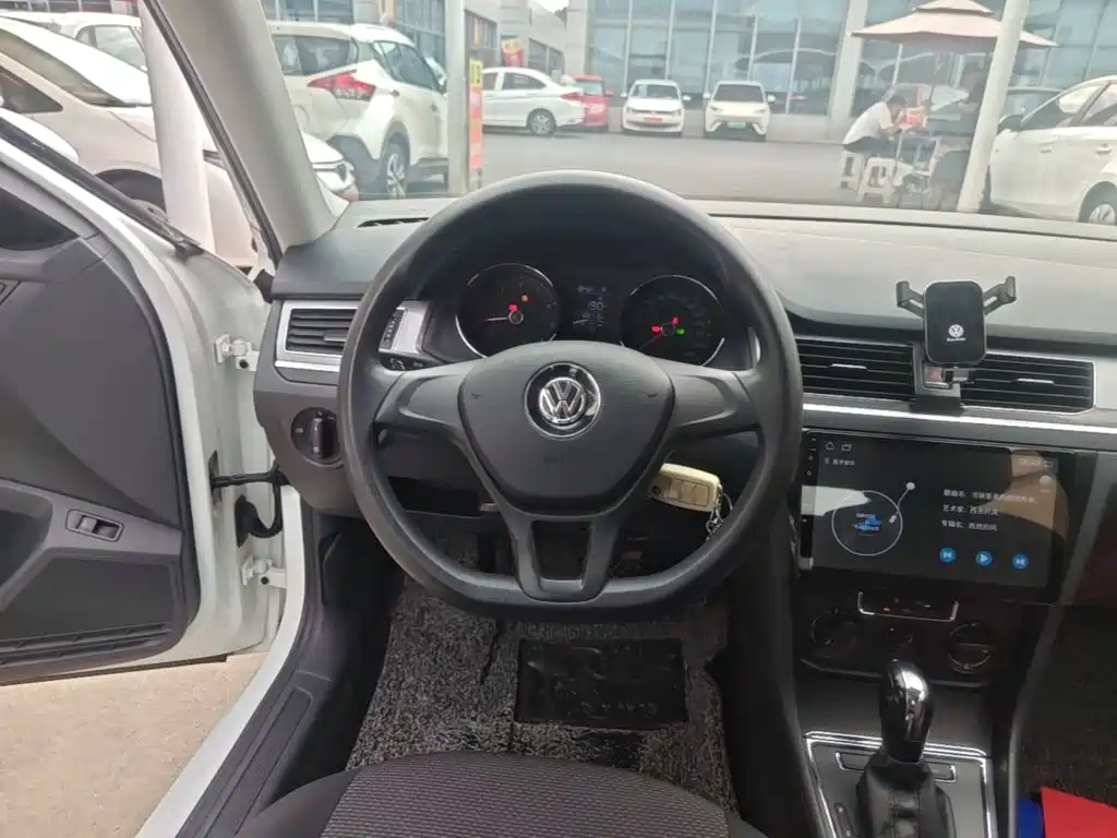Volkswagen Bora — миниатюра 11