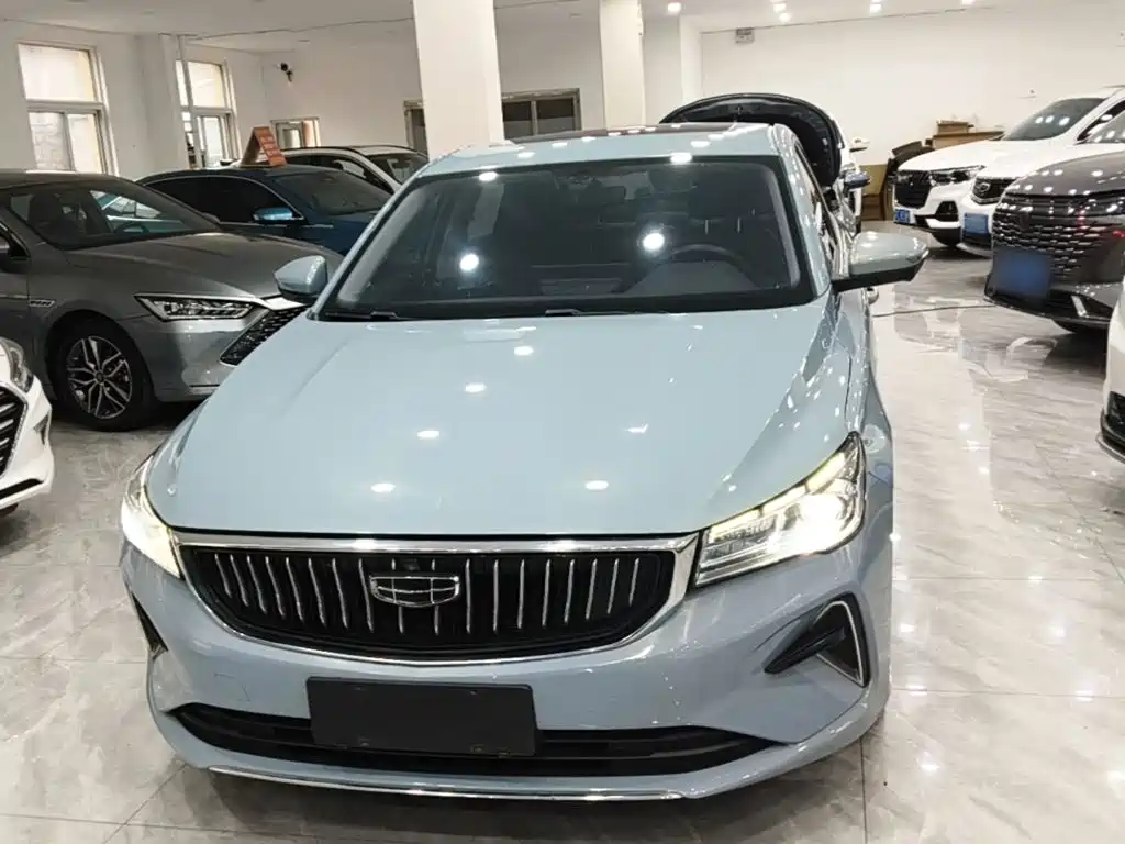 Geely Emgrand — миниатюра 3