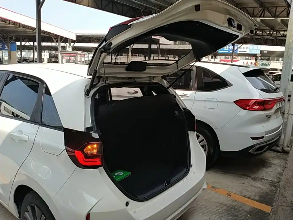 Honda Fit — миниатюра 19