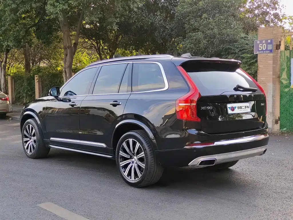 Volvo XC90 — миниатюра 4