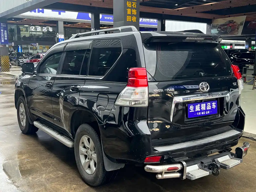 Toyota Prado — миниатюра 6