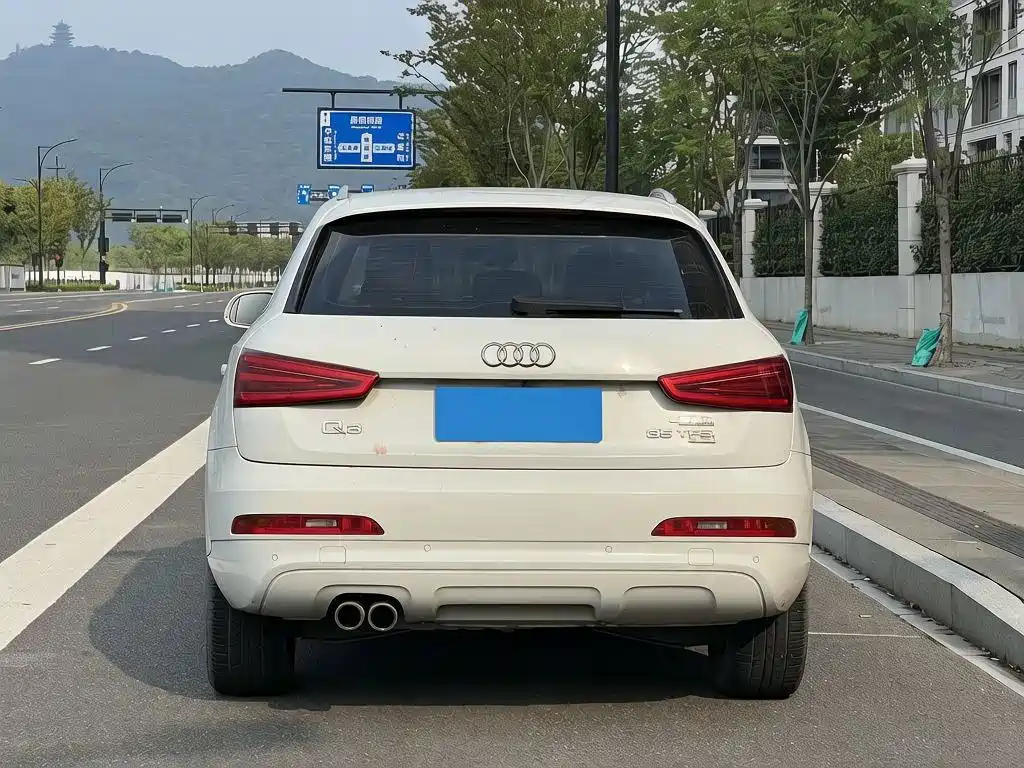 Audi Q3 — миниатюра 5