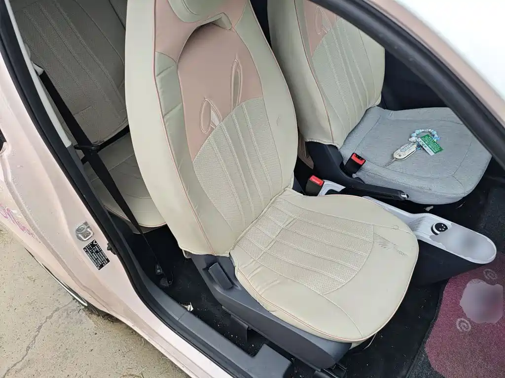 Wuling MINIEV — миниатюра 25