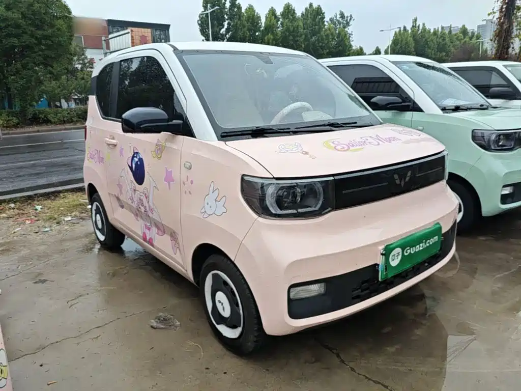 Wuling MINIEV — миниатюра 4