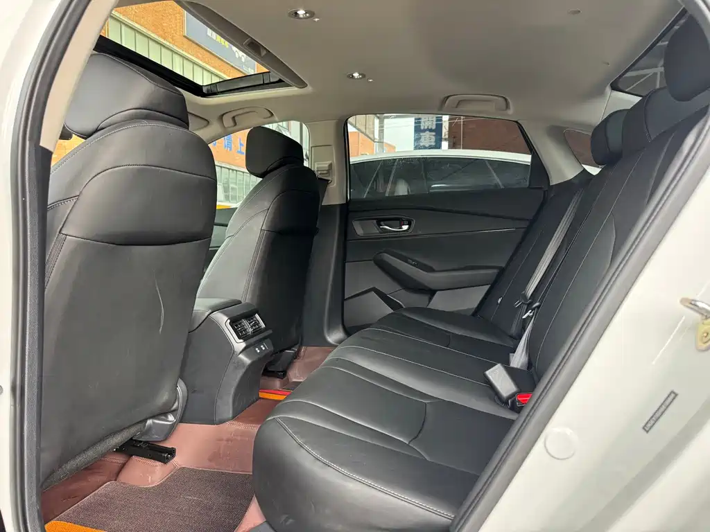 Honda Accord — миниатюра 8