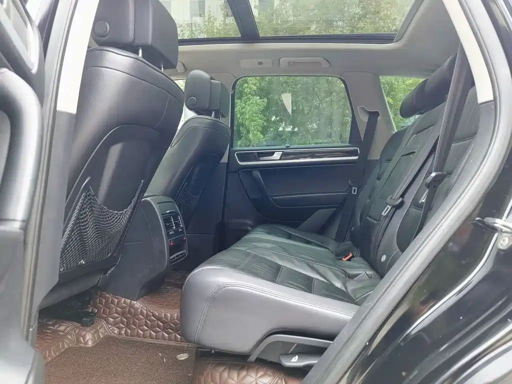 Volkswagen Touareg — миниатюра 15