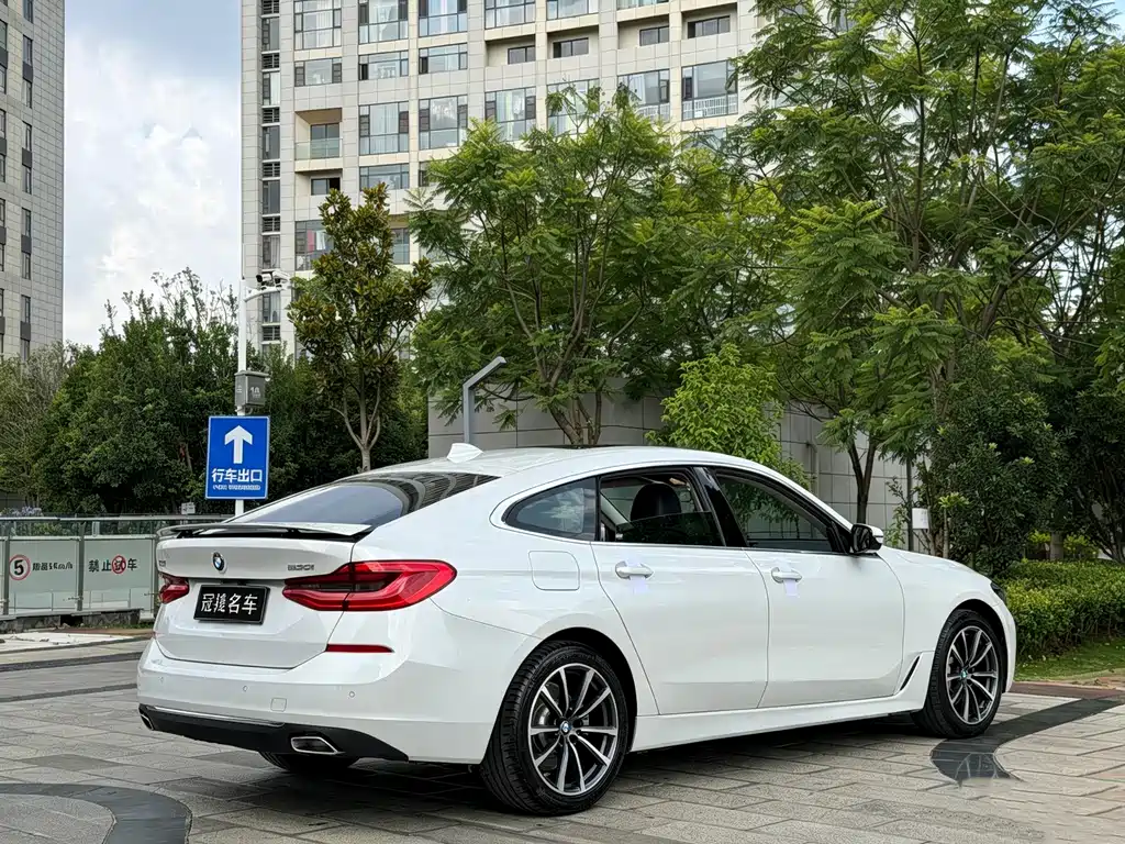 BMW 6 GT 2021 630i Luxury