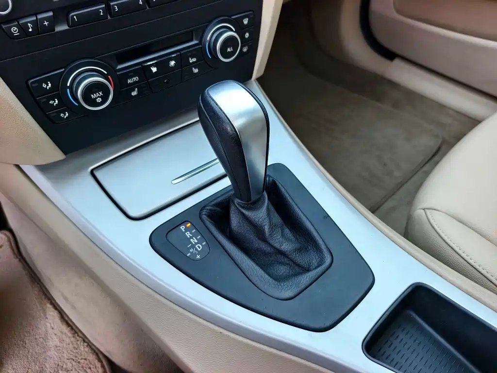 BMW 3 Series — миниатюра 7