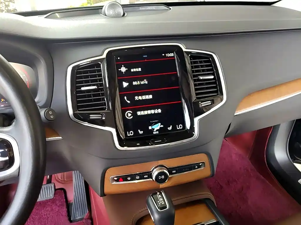 Volvo XC90 — миниатюра 13