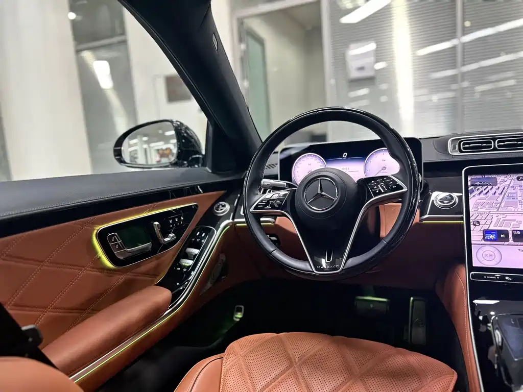 Mercedes-Benz S-Class — миниатюра 13
