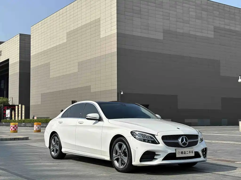 Mercedes-Benz C-Class — миниатюра 3
