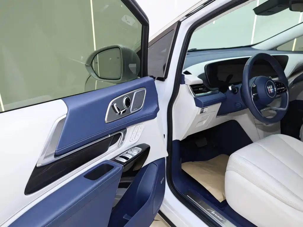 Buick Century — миниатюра 9