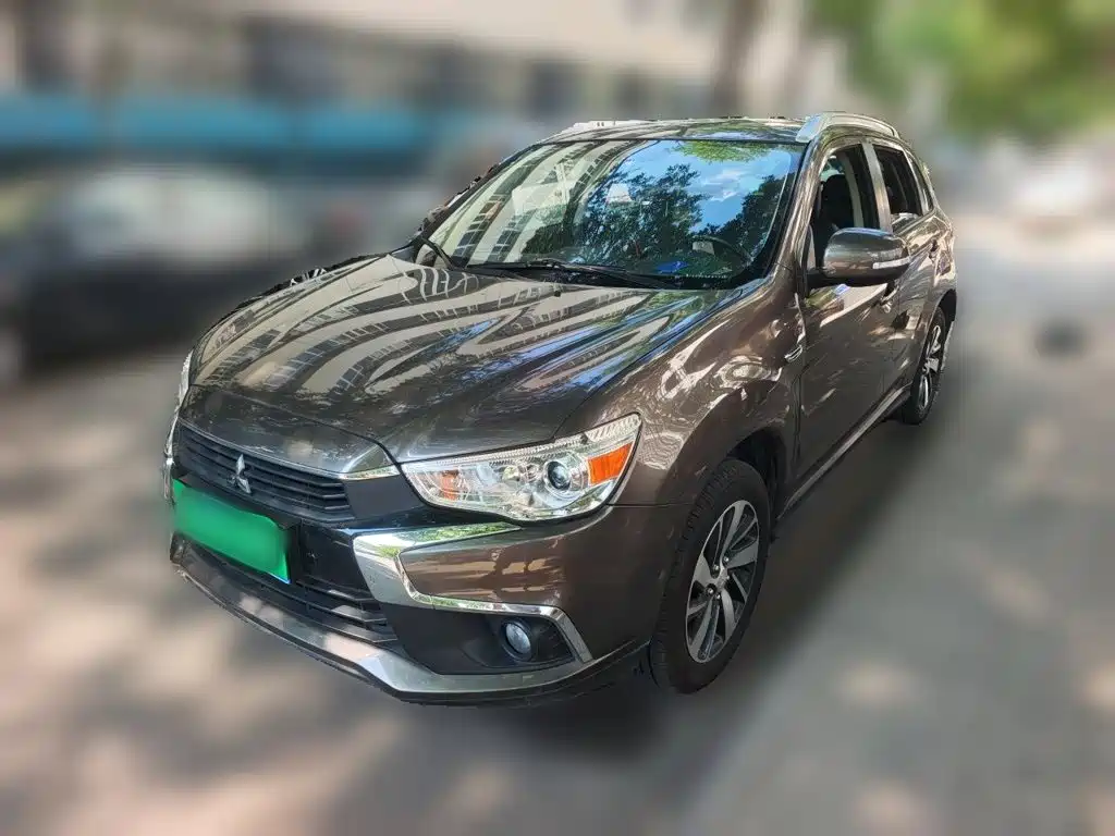 Mitsubishi ASX — миниатюра 2