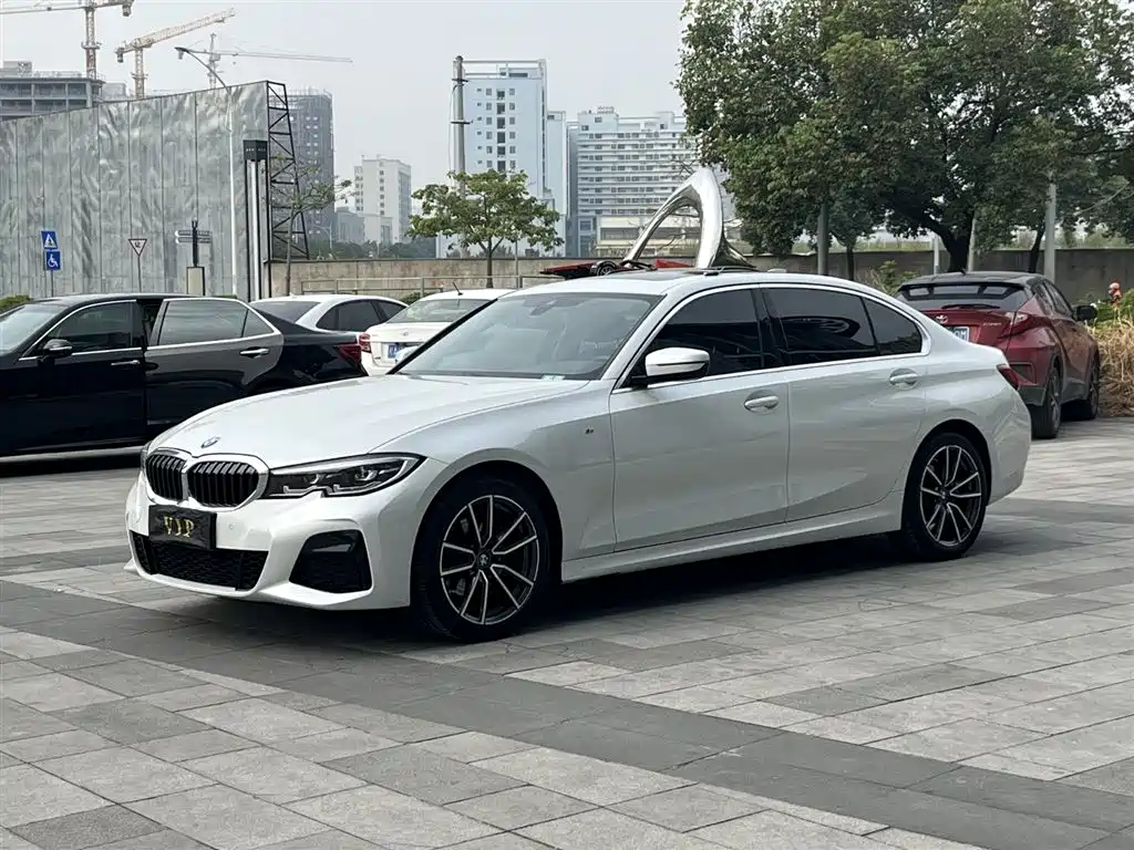 BMW 3 Series 2021
