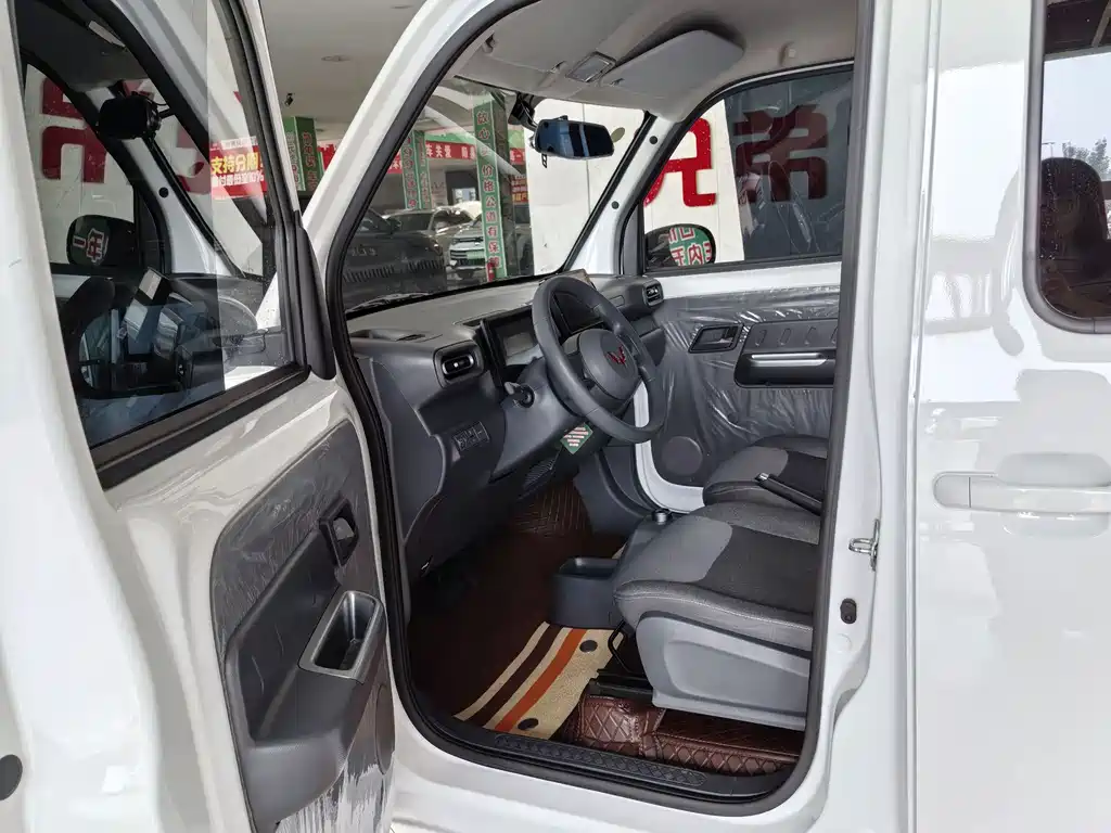 Wuling Zhiguang EV — миниатюра 4
