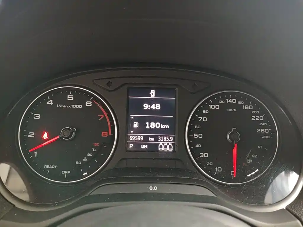 Audi Q2L — миниатюра 12