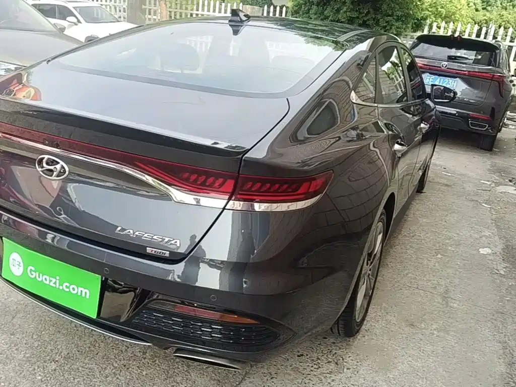 Hyundai Fista — миниатюра 8
