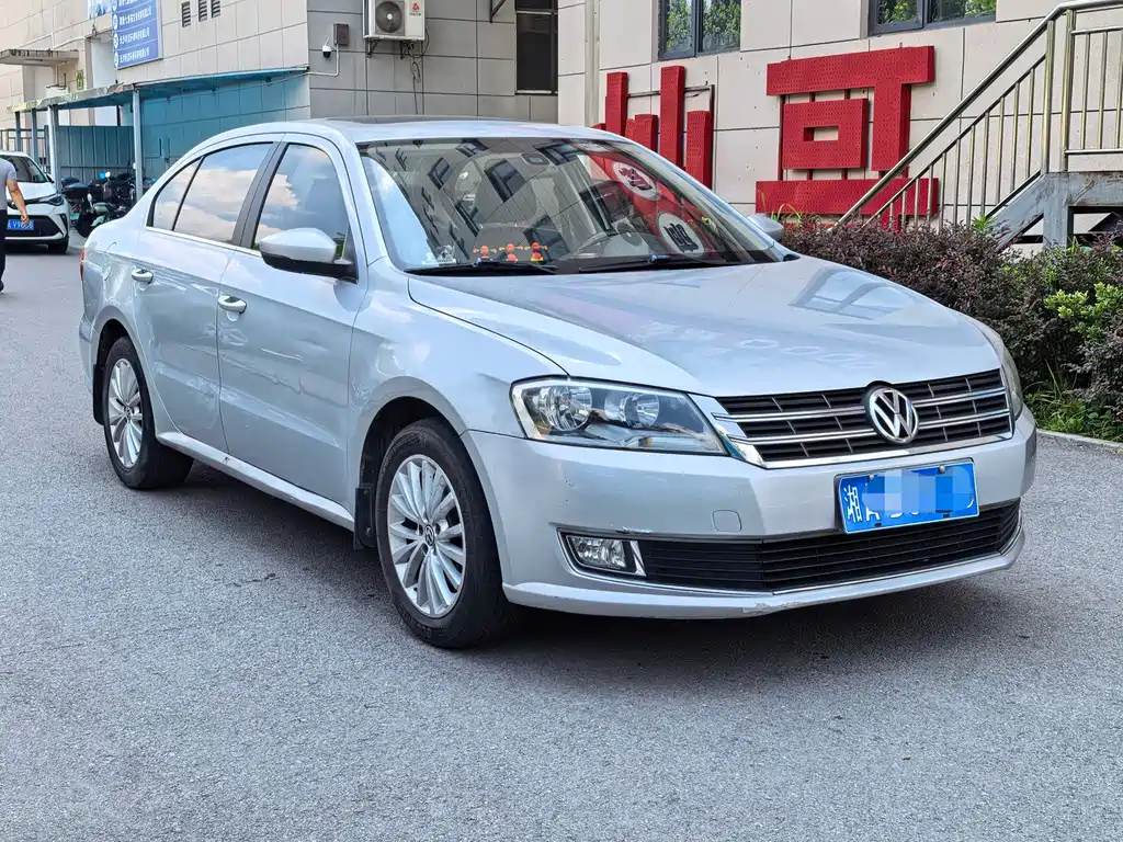 Volkswagen Lavida 2013 1.4TSI DSG Comfort