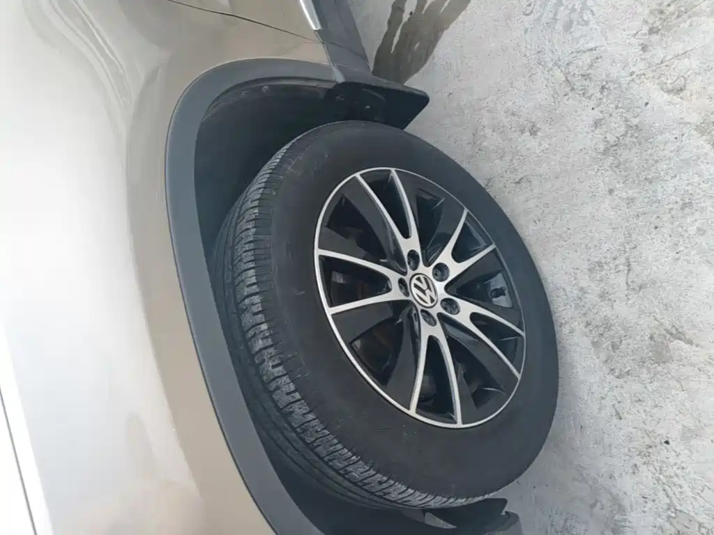 Volkswagen Tiguan — миниатюра 23