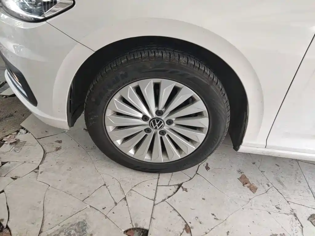 Volkswagen Lavida — миниатюра 23