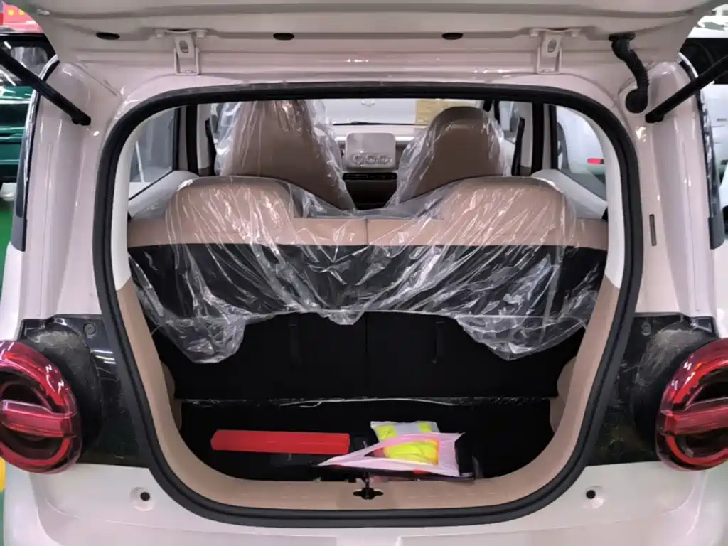 Wuling MINIEV — миниатюра 19