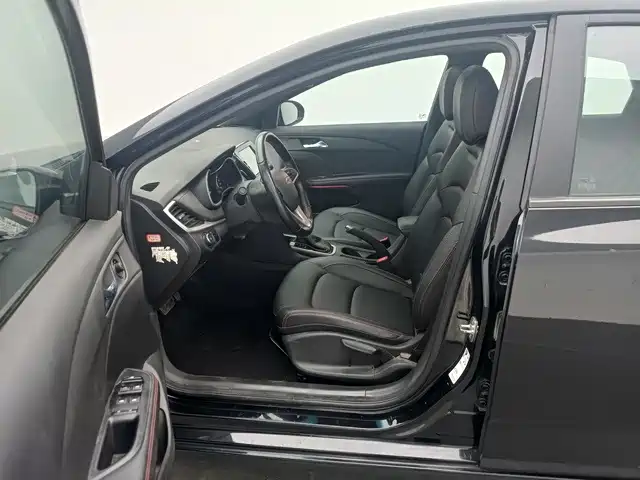 Chevrolet Monza — миниатюра 11