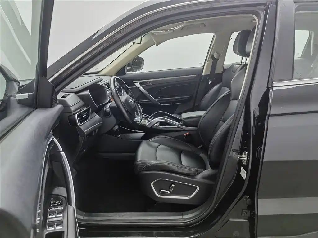 GEELY AUTOMOBILE BOYUE