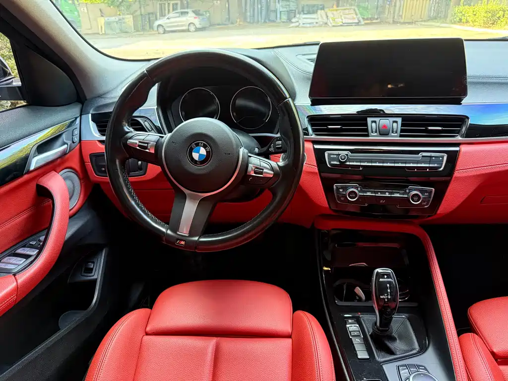 BMW X2 — миниатюра 10