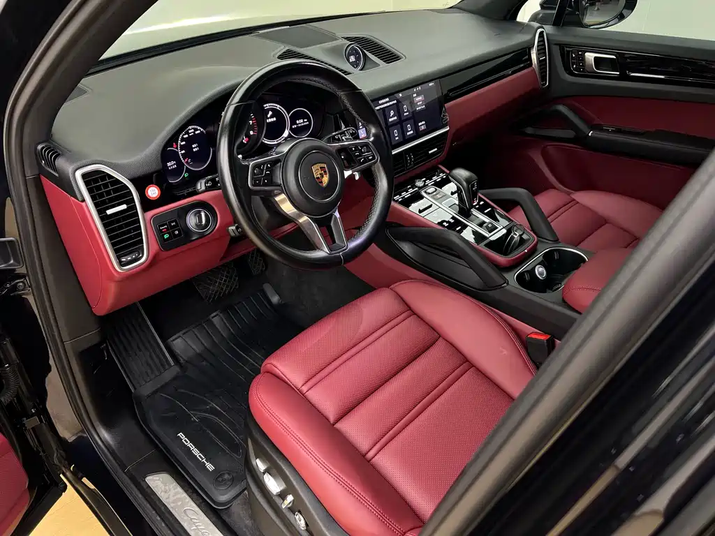 Porsche Cayenne — миниатюра 15