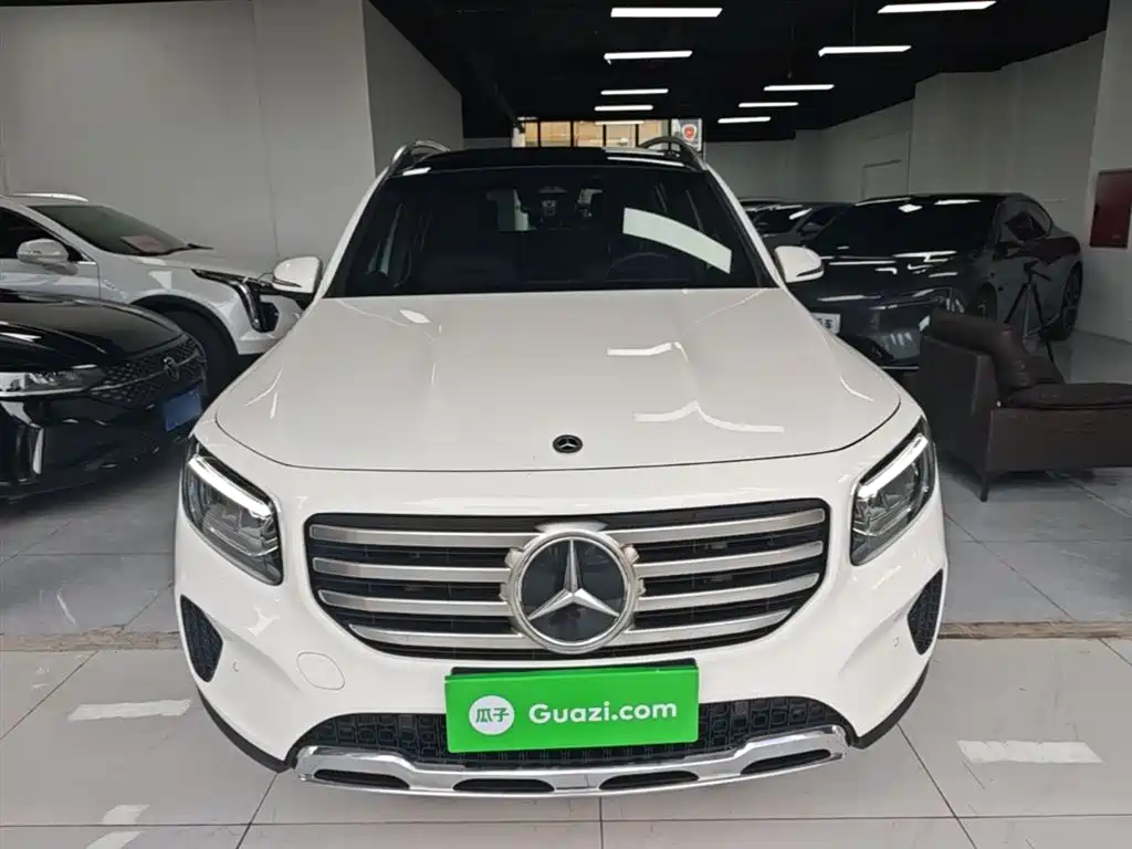 Mercedes-Benz GLB 2024 GLB 220