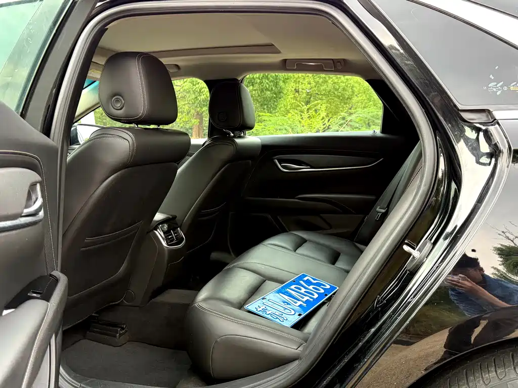 Cadillac XTS — миниатюра 13
