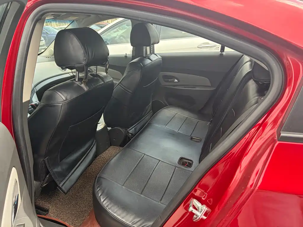 Chevrolet Cruze — миниатюра 4