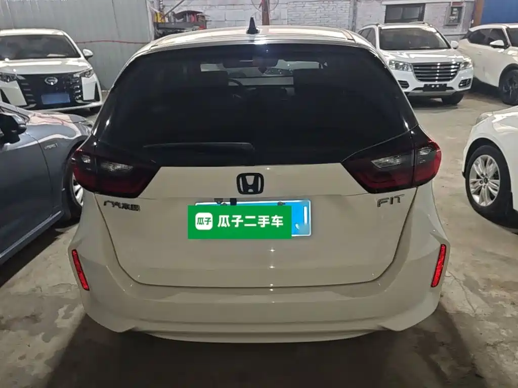 Honda Fit — миниатюра 6