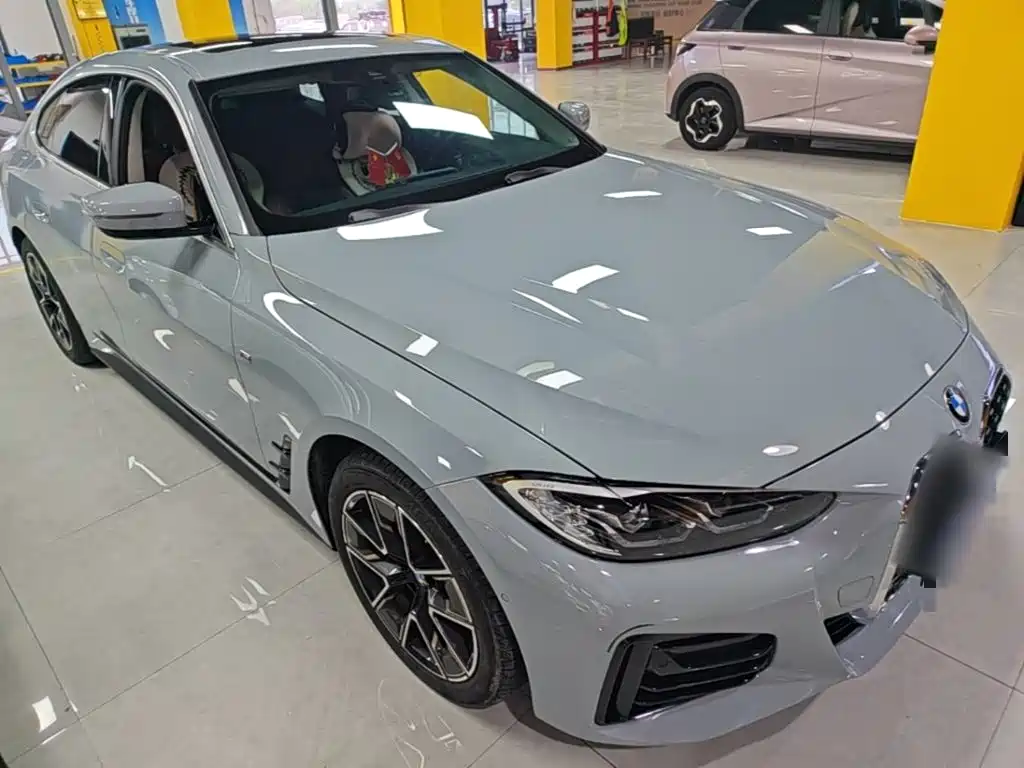 BMW 4 Series — миниатюра 4